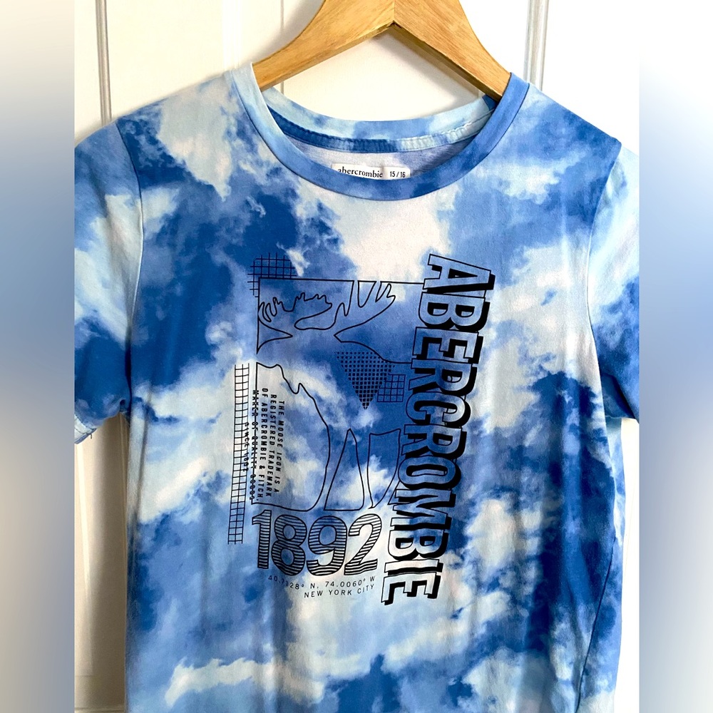 Abercrombie Kids shirt